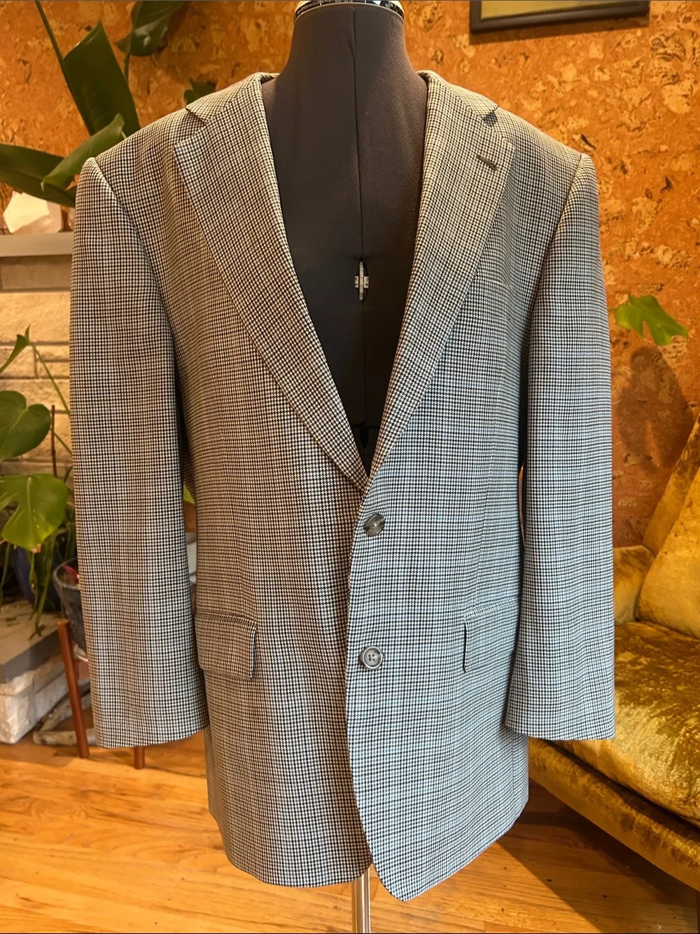 Burberry Wool Houndstooth Plaid Two-Button Blazer in earth tones ✨EUC✨Sz40R